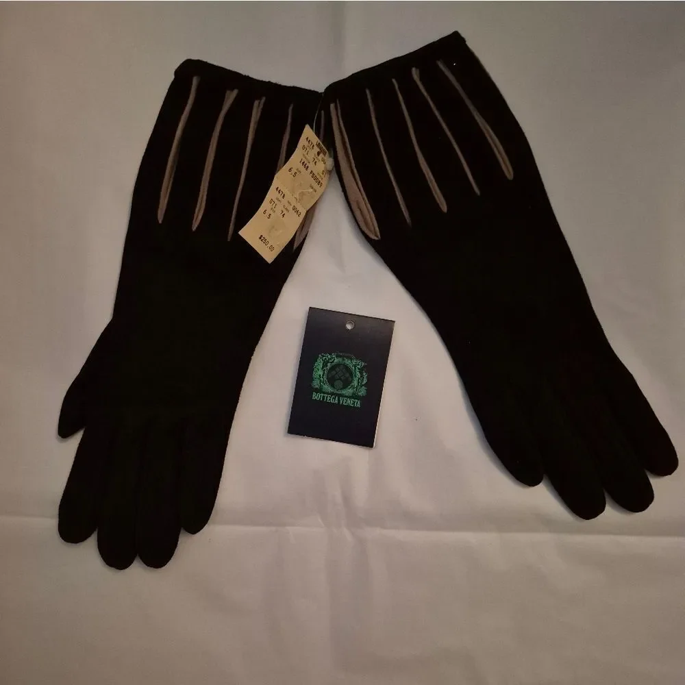 Bottega Veneta Vtg 90s Black and Tan Suede Leather Gloves
